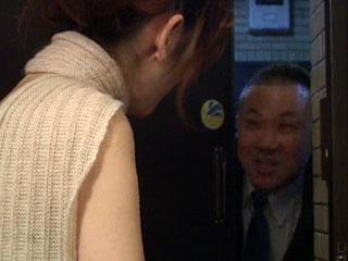家庭訪問の教師を喰う人妻 吉川美紀