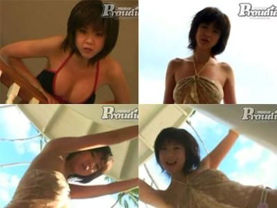 T バックからお尻がこぼれそう! ほ●のあき